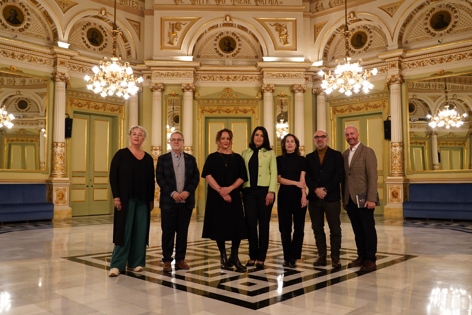 Part de l'equip artístic de 'Carmen' de Bizet al Liceu.