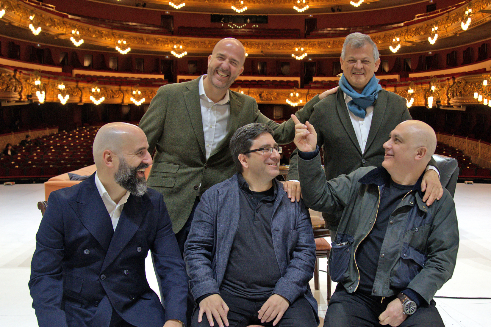 Víctor Garcia de Gomar, Oriol Aguilà, Pierre Bleuse, Hèctor Parra i Calixto Bieito. 