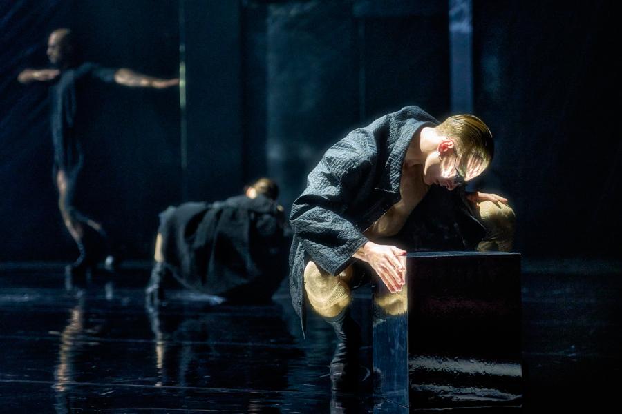 'Hammer' (© GöteborgsOperans Danskompani)